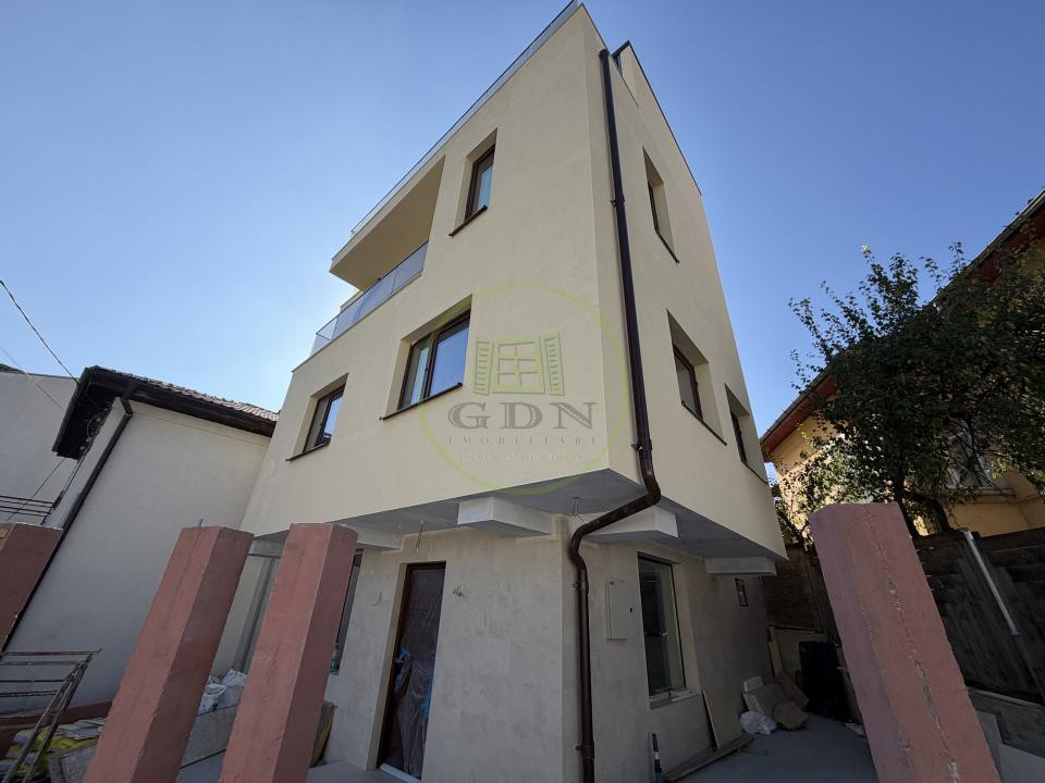 Casa P+2, 202mp utili, 111mp utili, zona Stefan cel Mare