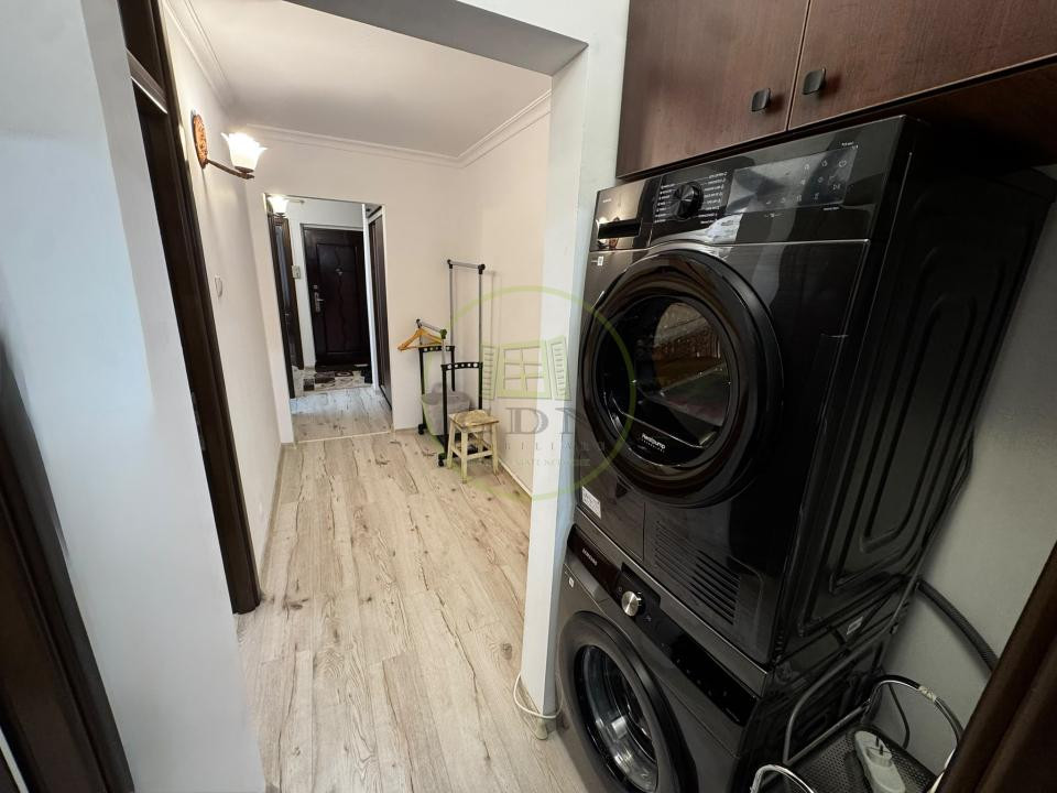 Apartament 2 camere, 72 mp, Cartierul Cornitoiu, Zona Unitatea Militara