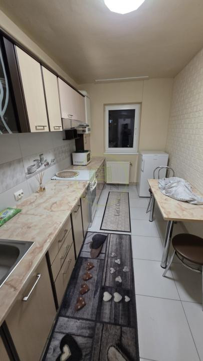 Apartament 3 camere decomandate, 77 mp, balcon, aer condiționat, Terezian, Sibiu