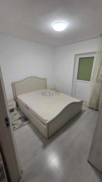 Apartament 3 camere decomandate, 77 mp, balcon, aer condiționat, Terezian, Sibiu