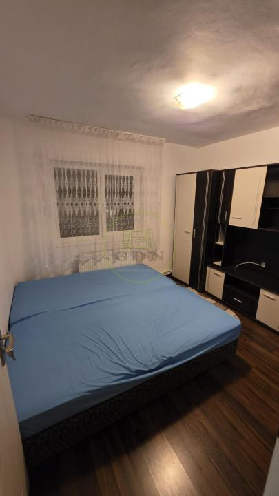 Apartament 3 camere decomandate, 77 mp, balcon, aer condiționat, Terezian, Sibiu