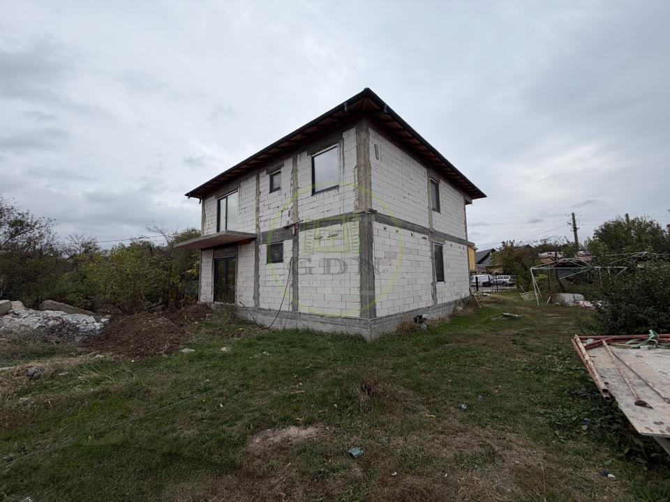 Casa P+1, 1074mp teren, sat Balta Verde