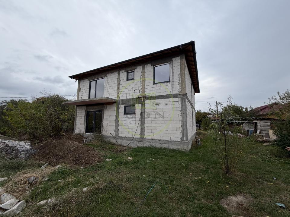 Casa P+1, 1074mp teren, sat Balta Verde