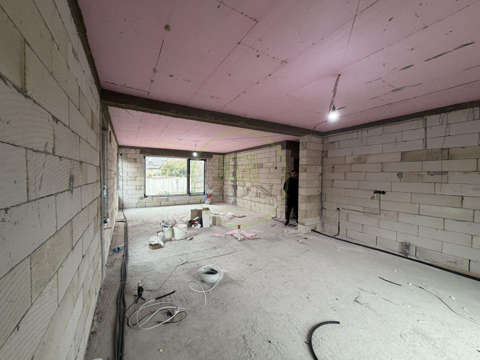 Casa P+1, 1074mp teren, sat Balta Verde