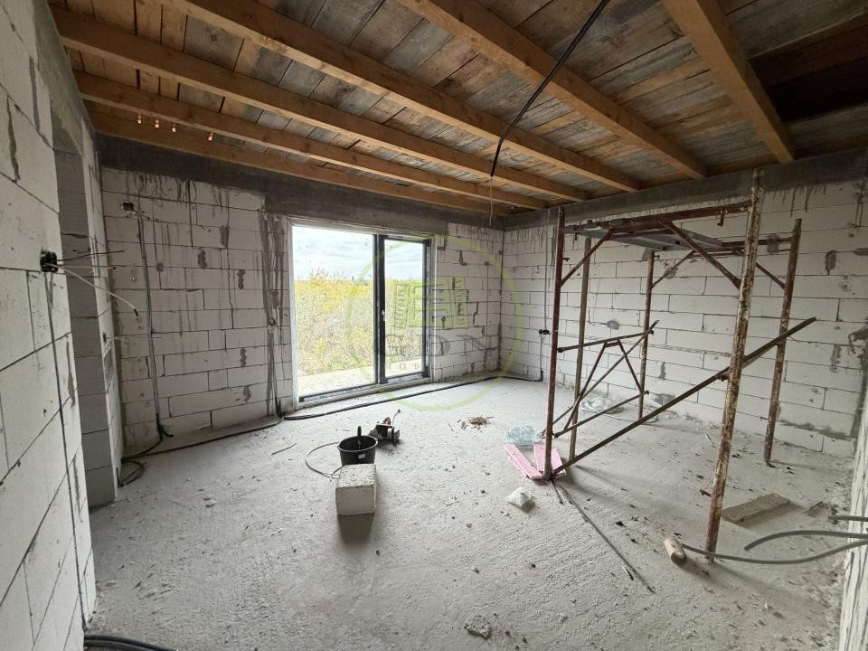 Casa P+1, 1074mp teren, sat Balta Verde