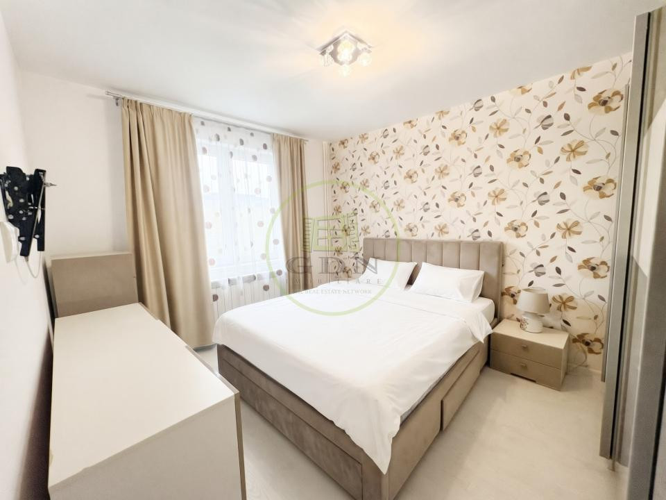 Apartament cu 4 camere de închiriat||1.150 €||Crangasi|Parcare propie| Centrala|