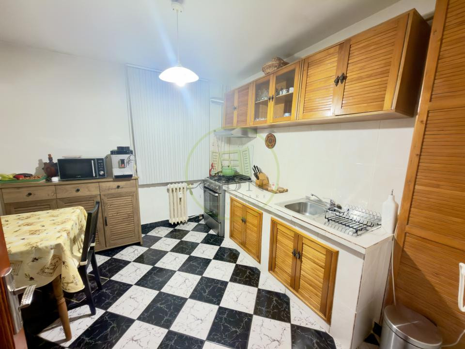 Apartament 3 camere, 69.36 mp, cartier Rovine, zona Ibiza