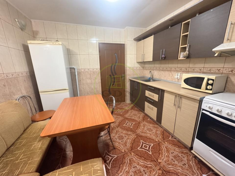 Apartament 2 camere||Decomandat||Mobilat și utilat|| 550 €/lună|| Zona Crangasi|