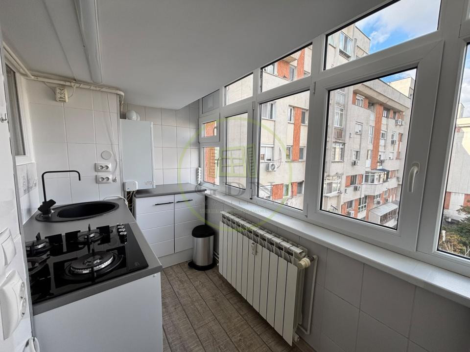 Apartament 2 camere, 52 mp, Ultracentral , zona English Park