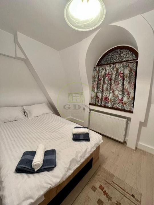 Apartament 3 camere, 2 băi, 72 mp, de închiriat, Centrul Istoric Sibiu
