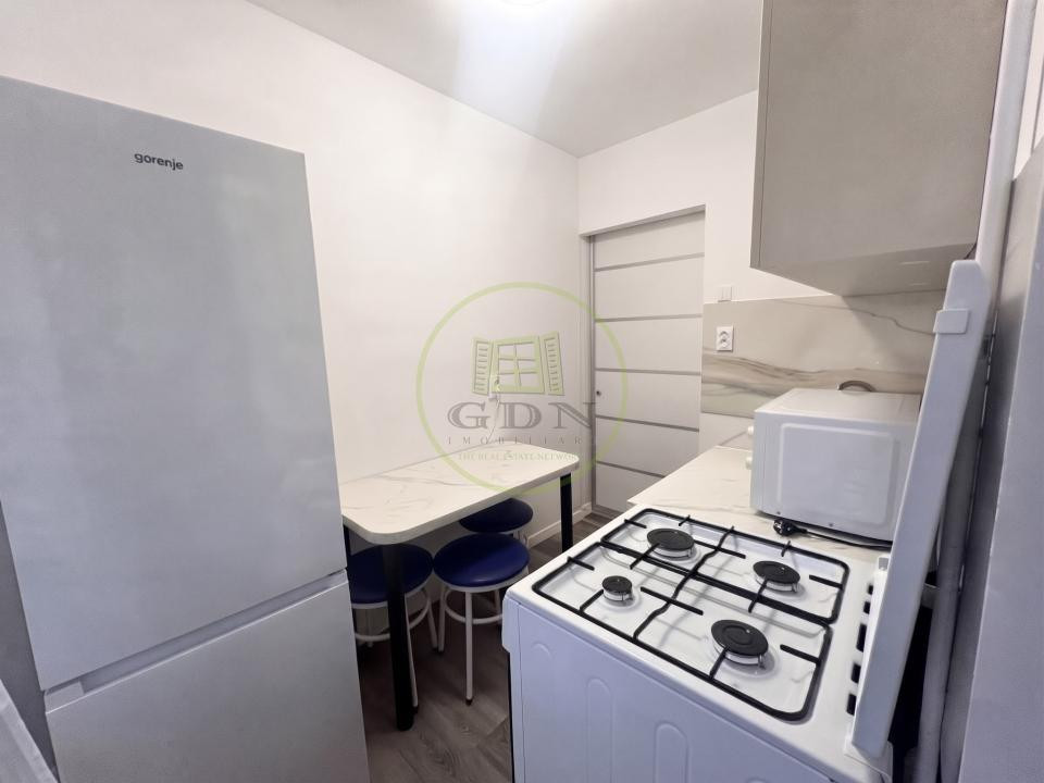 GARSONIERĂ SPAȚIOASĂ| 44 MP |MILITARI- DEALUL ȚUGULEA| 400€/Luna|