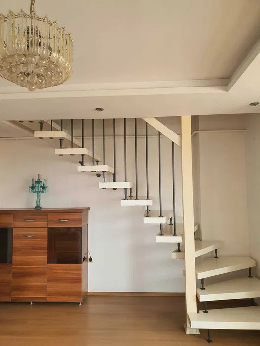 Penthouse de inchiriat | 4 camere -100 mp | zona Strand 