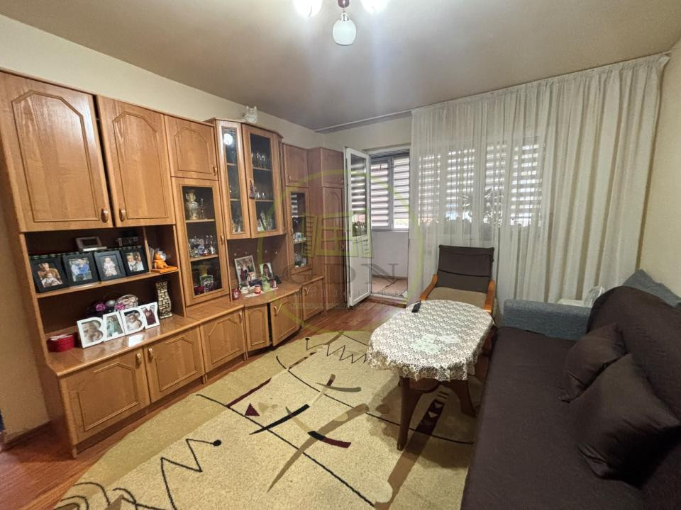 Apartament 2 camere, 46 mp, cartier Craiovita Noua, zona Bulevardul Dacia