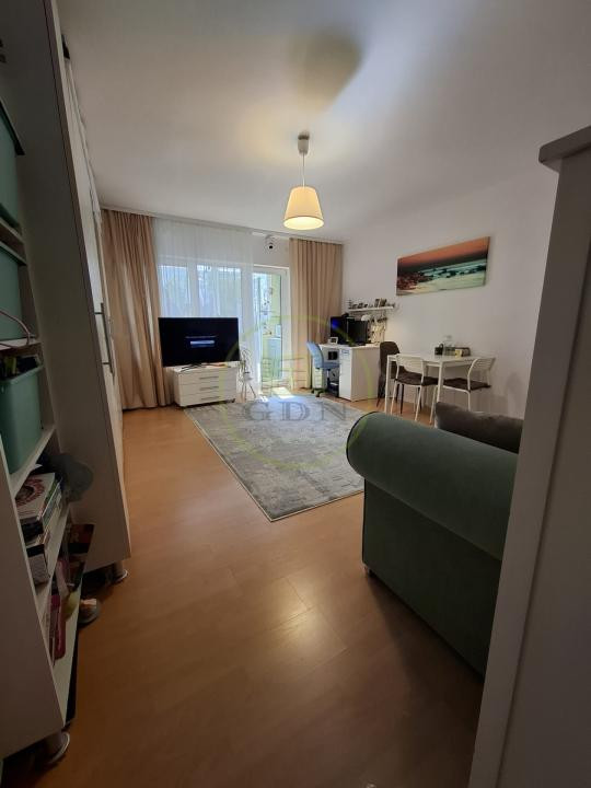 Sibiu, Zona Belvedere, 45,63 mp, apartament cu nișă de dormit, si o mică grădină