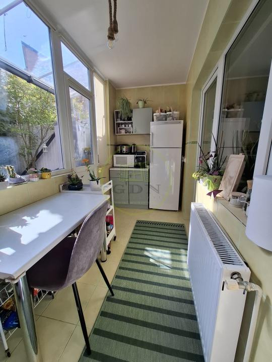 Sibiu, Zona Belvedere, 45,63 mp, apartament cu nișă de dormit, si o mică grădină