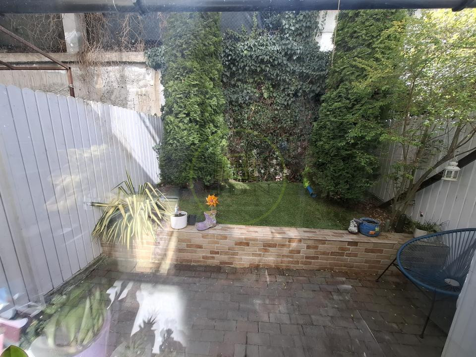Sibiu, Zona Belvedere, 45,63 mp, apartament cu nișă de dormit, si o mică grădină