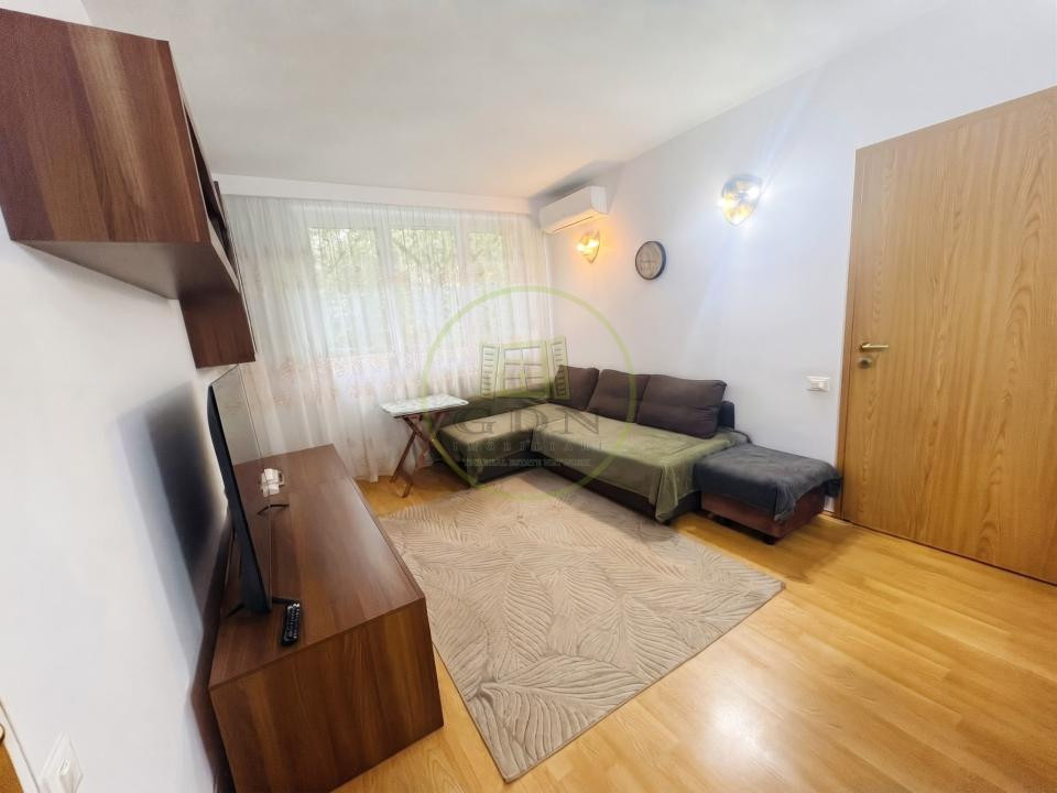 Apartament cu 3 camere| Mobilat și utilat complet | Drumul Taberei | 590 €/lună