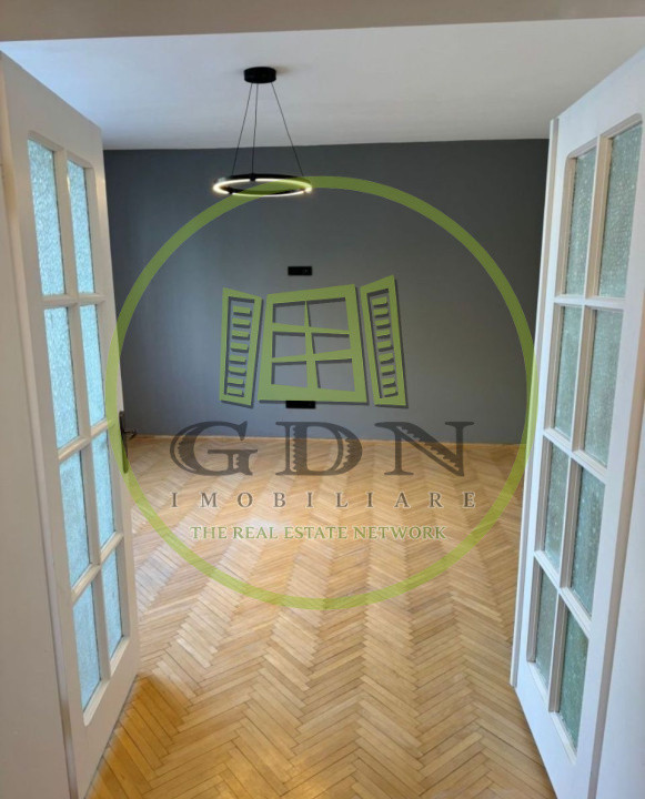 Inchiriez Spatiu Birouri, 100 mp utili