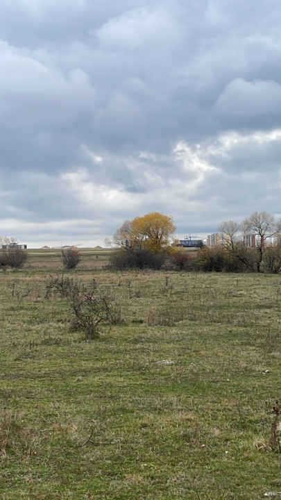 Vand Teren Extravilan, 11.600 mp, Ideal constructie P+4