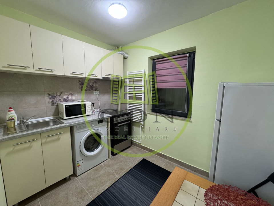 Garsoniera, decomandata, 32,9mp, Cartier Sarari, Zona Henri Coanda