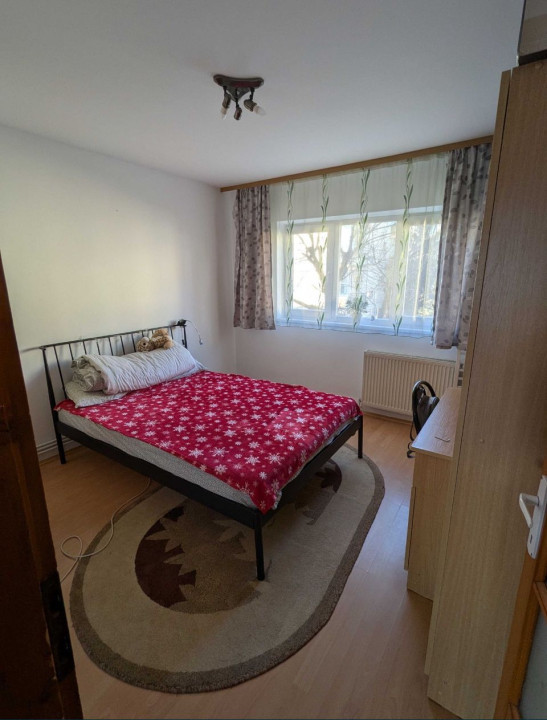 Inchiriez Apartament ,Decomandat, 52 mp utili,Piata Rahova