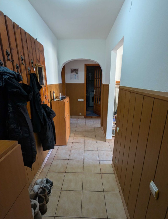 Inchiriez Apartament ,Decomandat, 52 mp utili,Piata Rahova