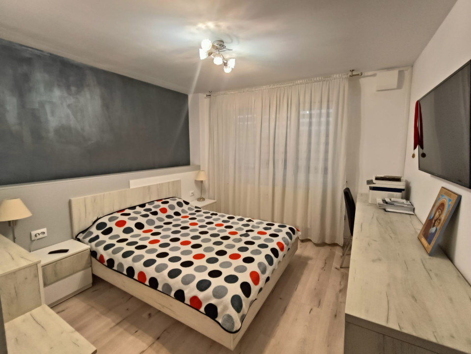 Apartament 3 camere, decomandat, 71.78mp, cartier Craiovita, zona Fortuna