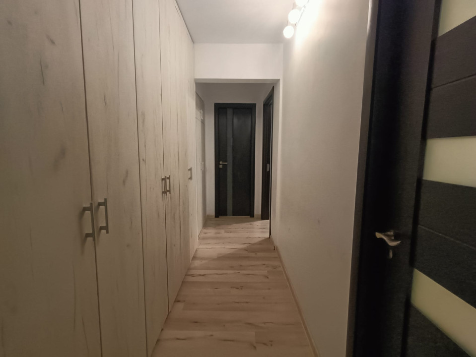 Apartament 3 camere, decomandat, 71.78mp, cartier Craiovita, zona Fortuna