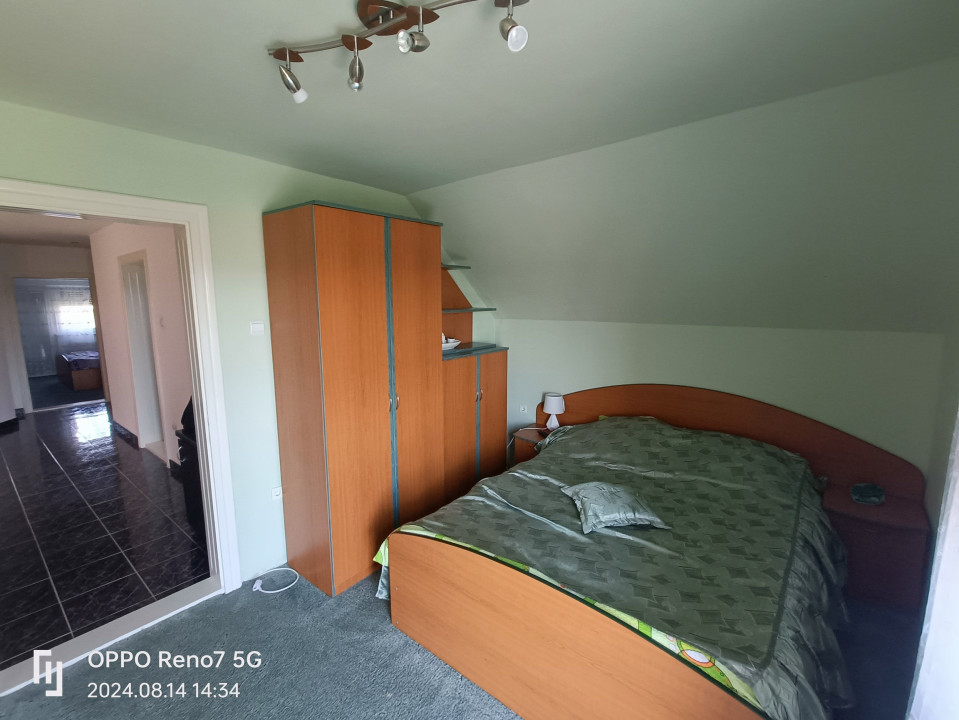 Casă cu etaj de vânzare în Reghin