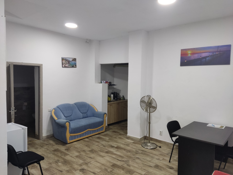 Apartament  2 camere de vânzare Decebal