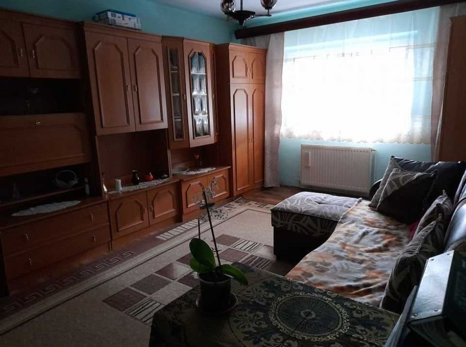 Inchiriez Apartament 2 camere, Decomandat, 60 mp utili