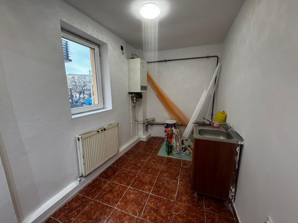 Apartament 2 camere, decomandat, 54mp, Calea Severinului.