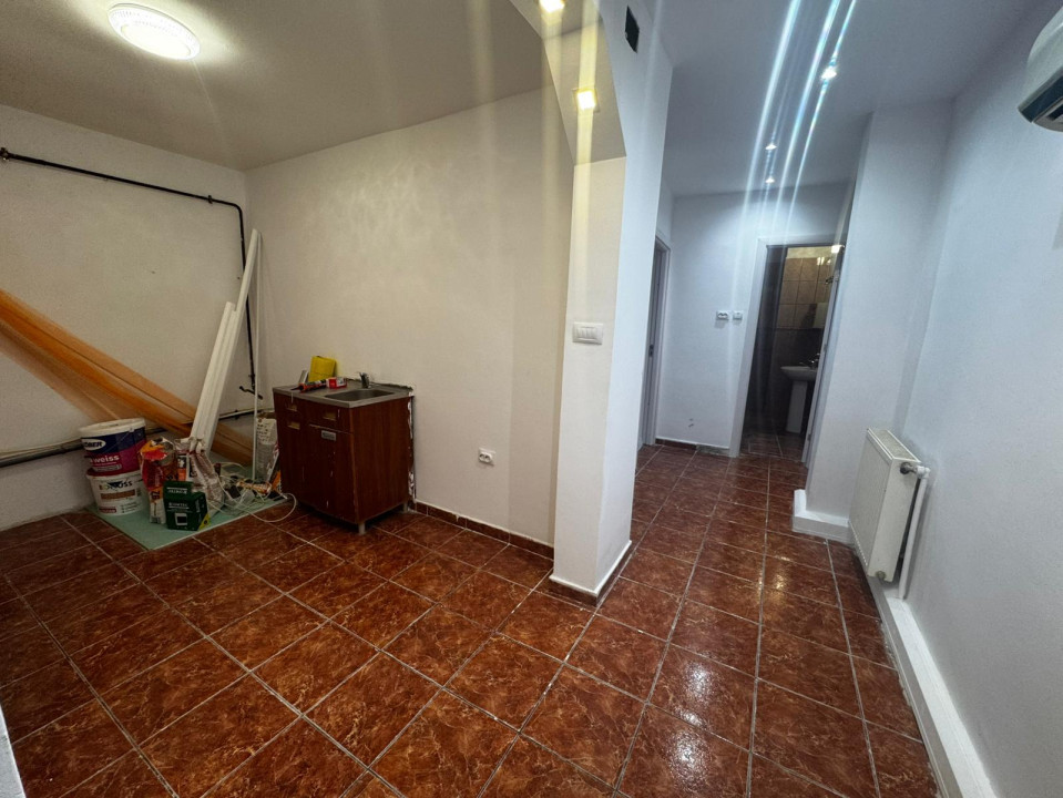 Apartament 2 camere, decomandat, 54mp, Calea Severinului.