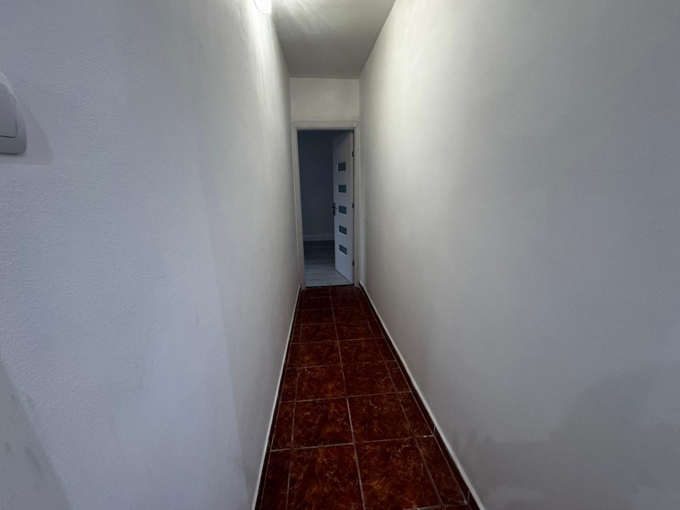 Apartament 2 camere, decomandat, 54mp, Calea Severinului.