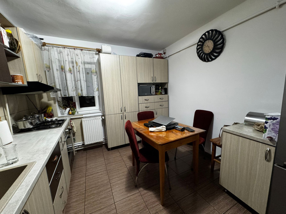 Apartament 4 camere, decomandat, 84,37 mp, Brazda lui Novac