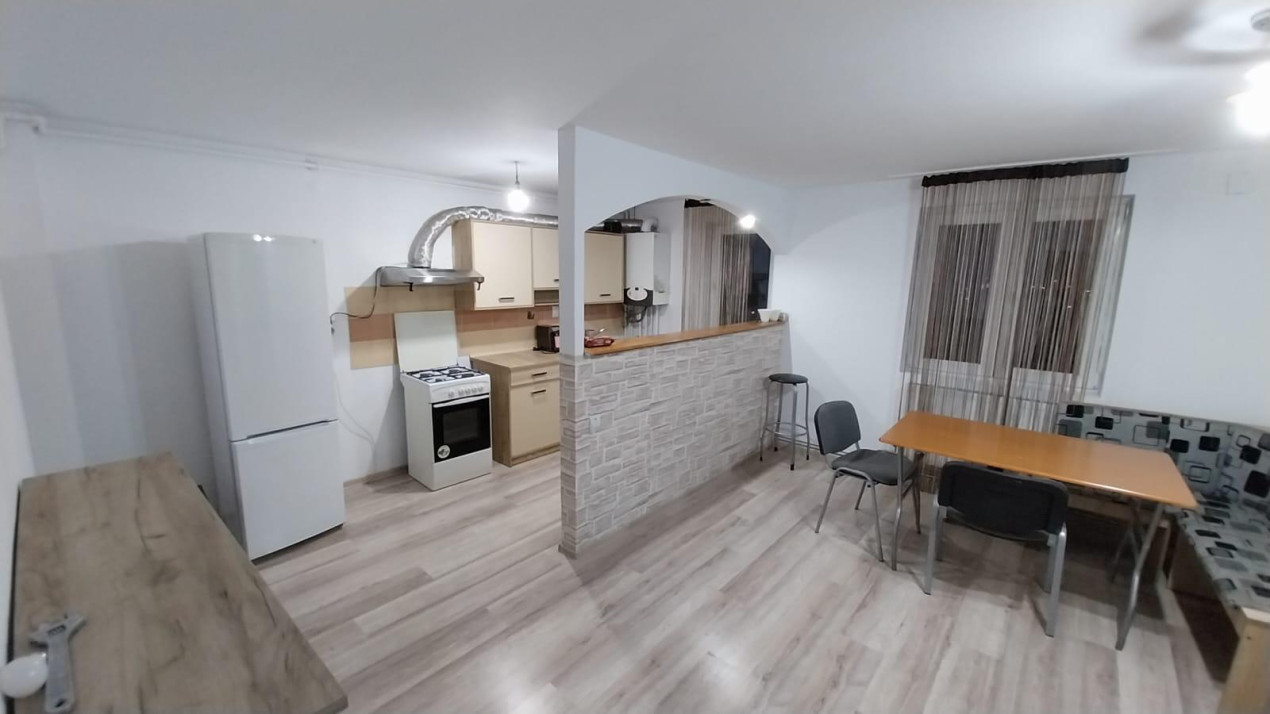 Apartament in inchiriere, zona Vasile Aaron, 58mp utili