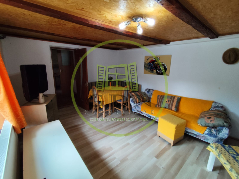 Casa de vanzare, zona Trei Stejari