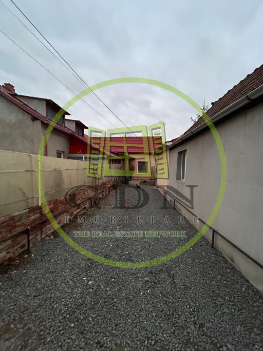 🏡 Casă de vânzare | 2 camere | Curte generoasa | Cartierul Lazaret