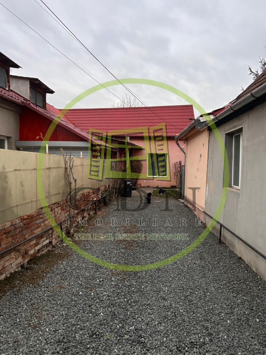 🏡 Casă de vânzare | 2 camere | Curte generoasa | Cartierul Lazaret