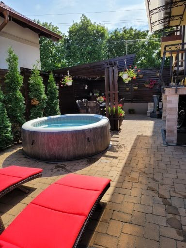Casa duplex 4 camere- 148 mp utili-curte jacuzzi, intrarea în Cisnădie