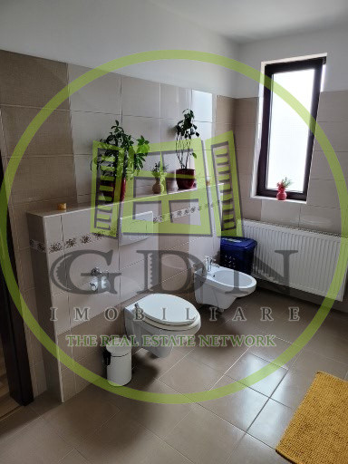 Casa duplex 4 camere- 148 mp, intrarea în Cisnădie