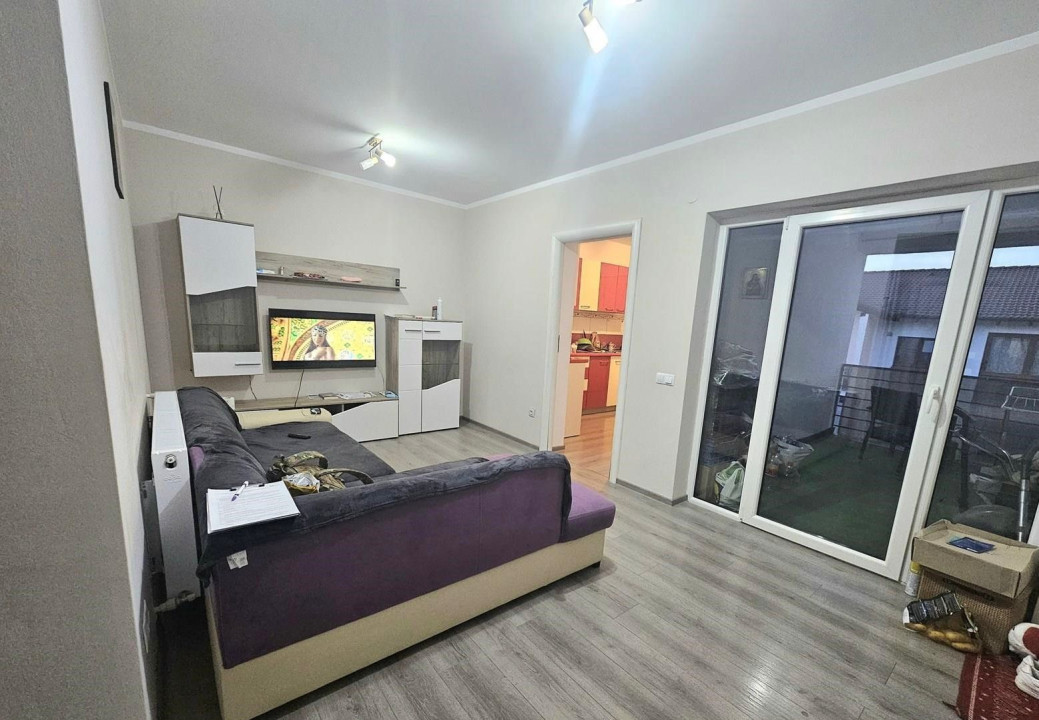 Apartament de vânzare 2 camere, 44 mp  Zona Calea Cisnădiei