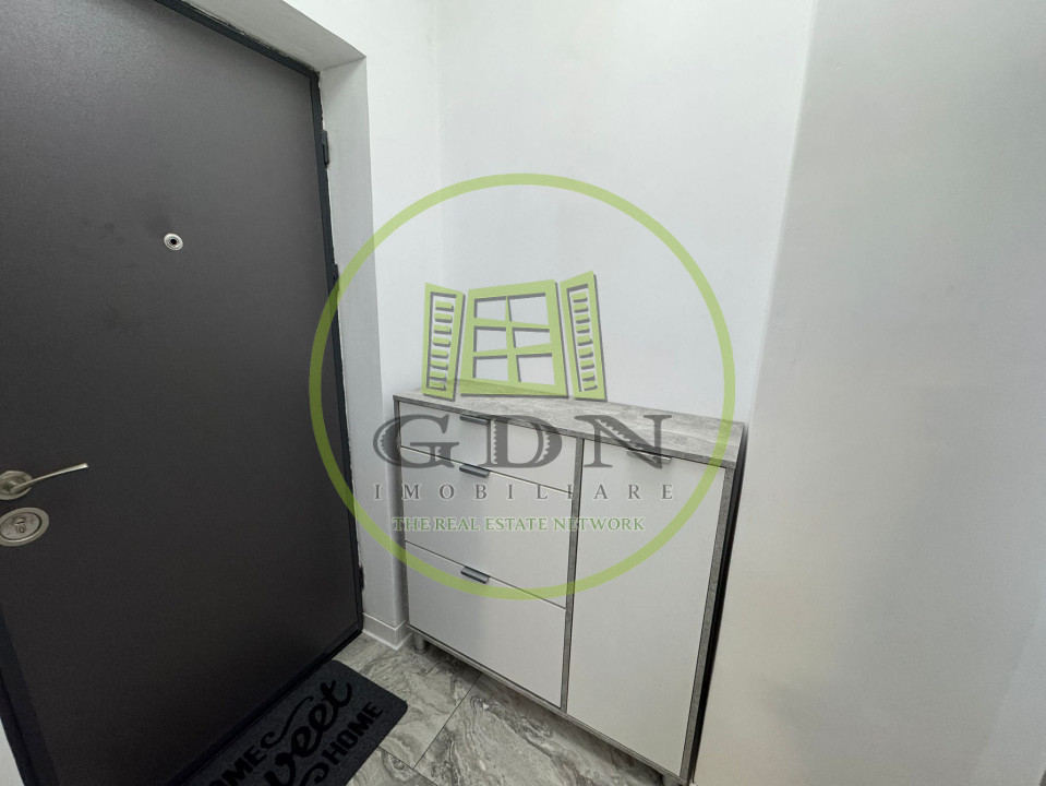 Garsoniera Decomandata, 37,5 MP, Centru, Zona Ramada