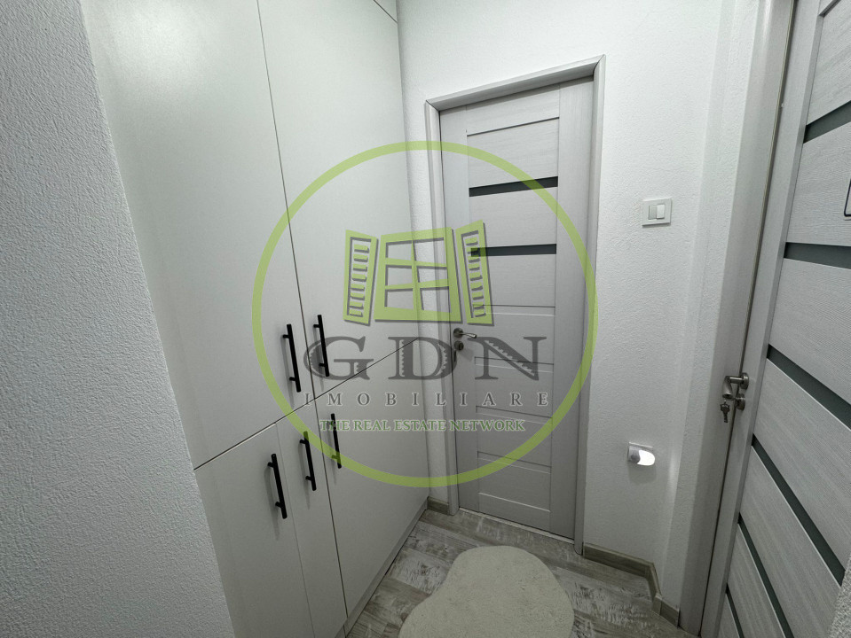 Apartament 3 camere,  semidecomandat, 60mp, cartier Brazda lui Novac 