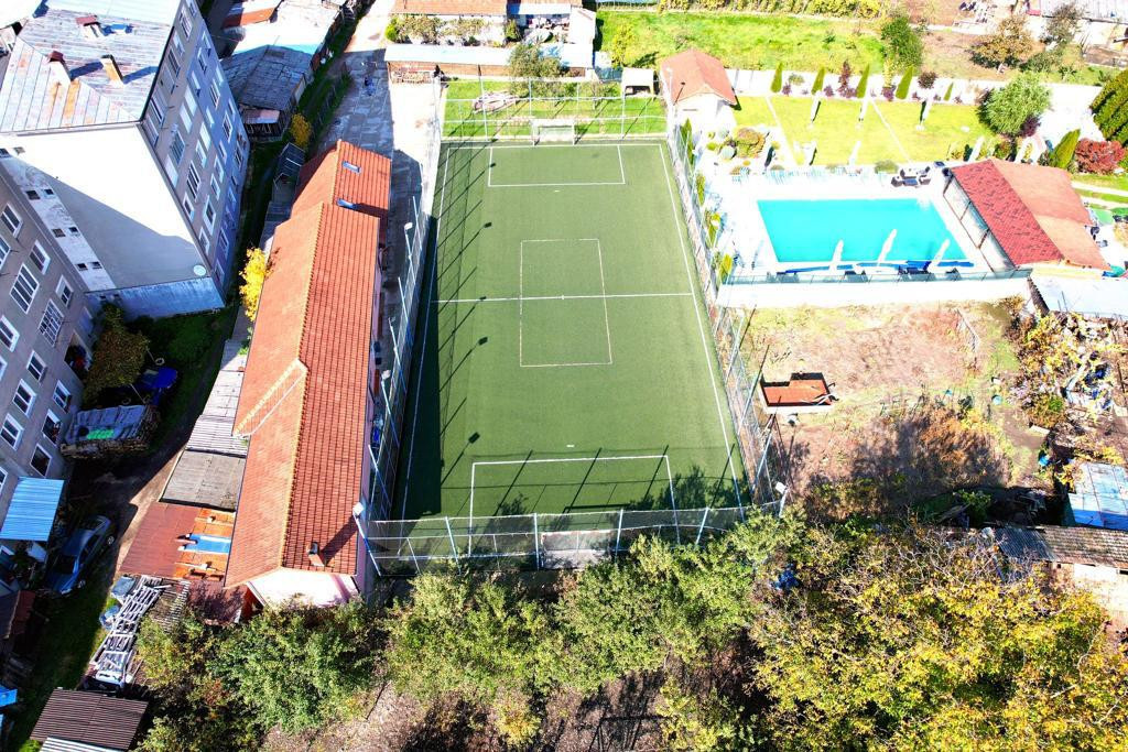 Baza sportivă, zona centrală Ștei, suprafață utilă totală 1.646 mp, Bihor