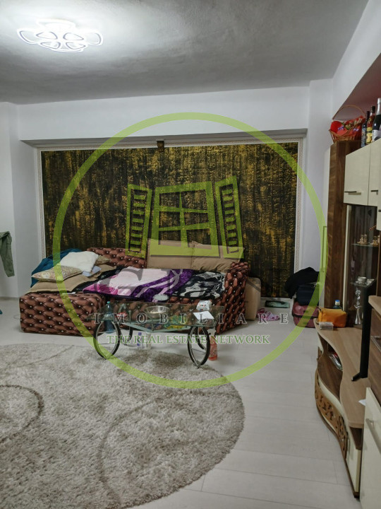 Apartament de vânzare - 2 camere decomandat | 61 mp | Mihai Viteazu 