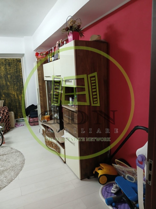 Apartament de vânzare - 2 camere decomandat | 61 mp | Mihai Viteazu 
