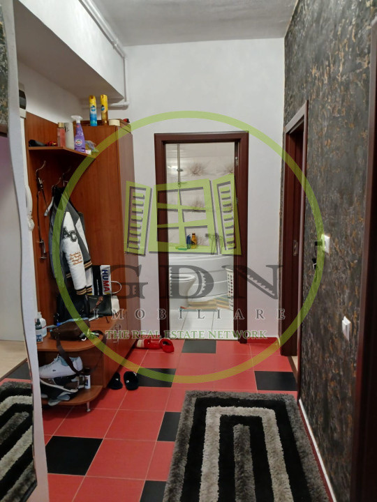 Apartament de vânzare - 2 camere decomandat | 61 mp | Mihai Viteazu 