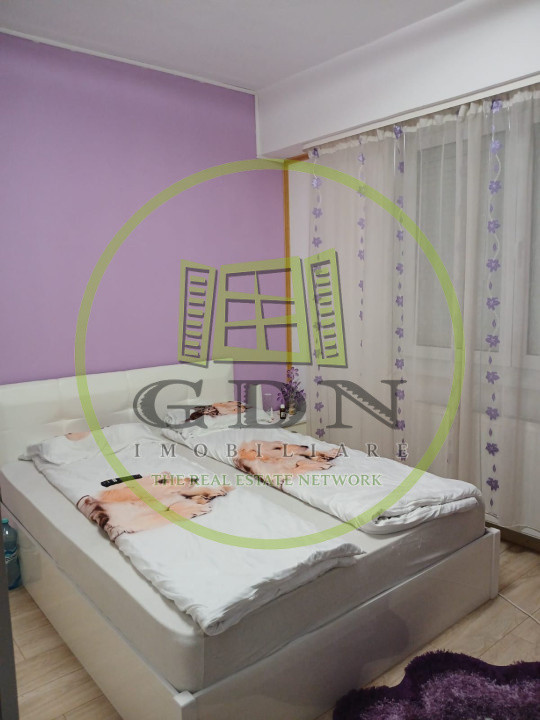 Apartament de vânzare - 2 camere decomandat | 61 mp | Mihai Viteazu 