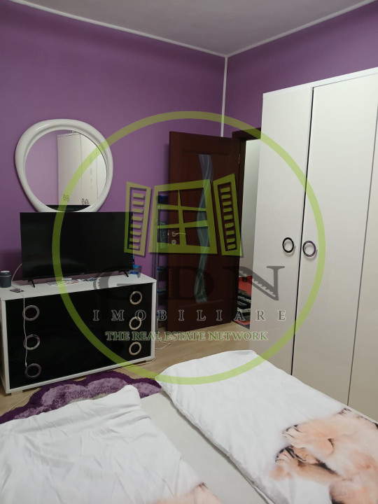 Apartament de vânzare - 2 camere decomandat | 61 mp | Mihai Viteazu 